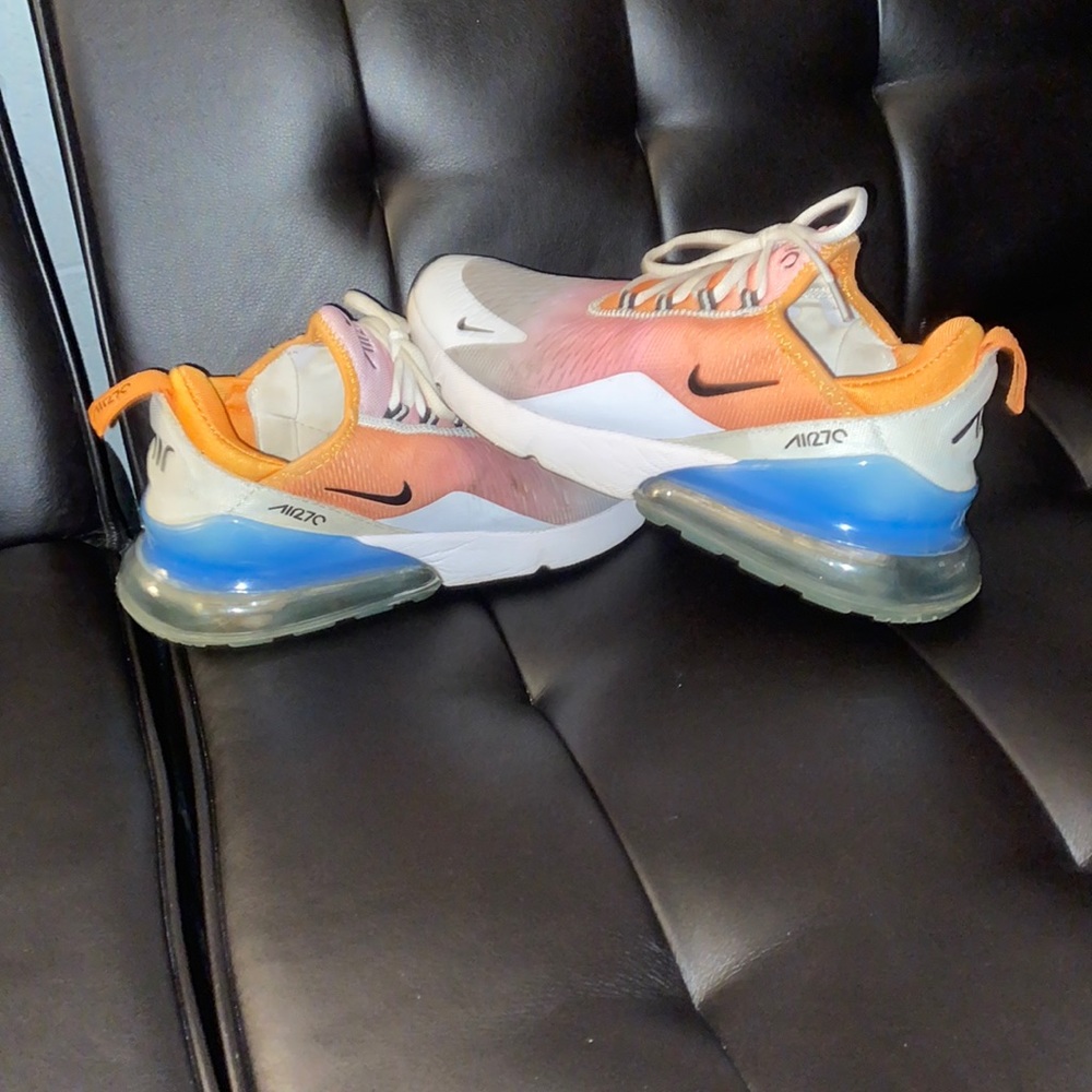 Nike 270 Gradient shoes